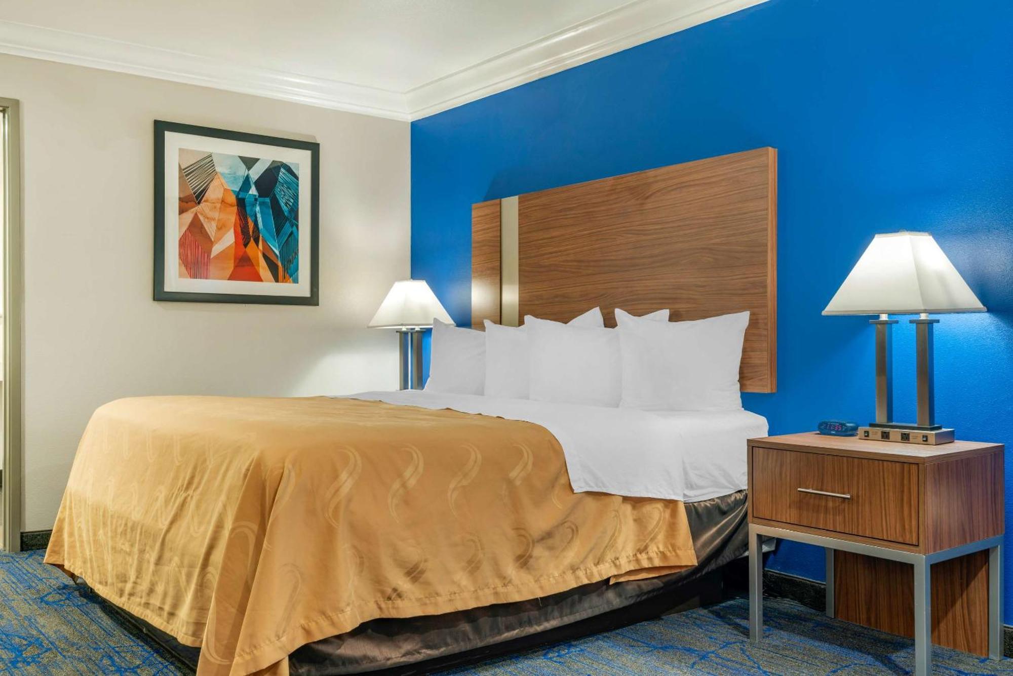 Quality Inn & Suites Vacaville Dış mekan fotoğraf